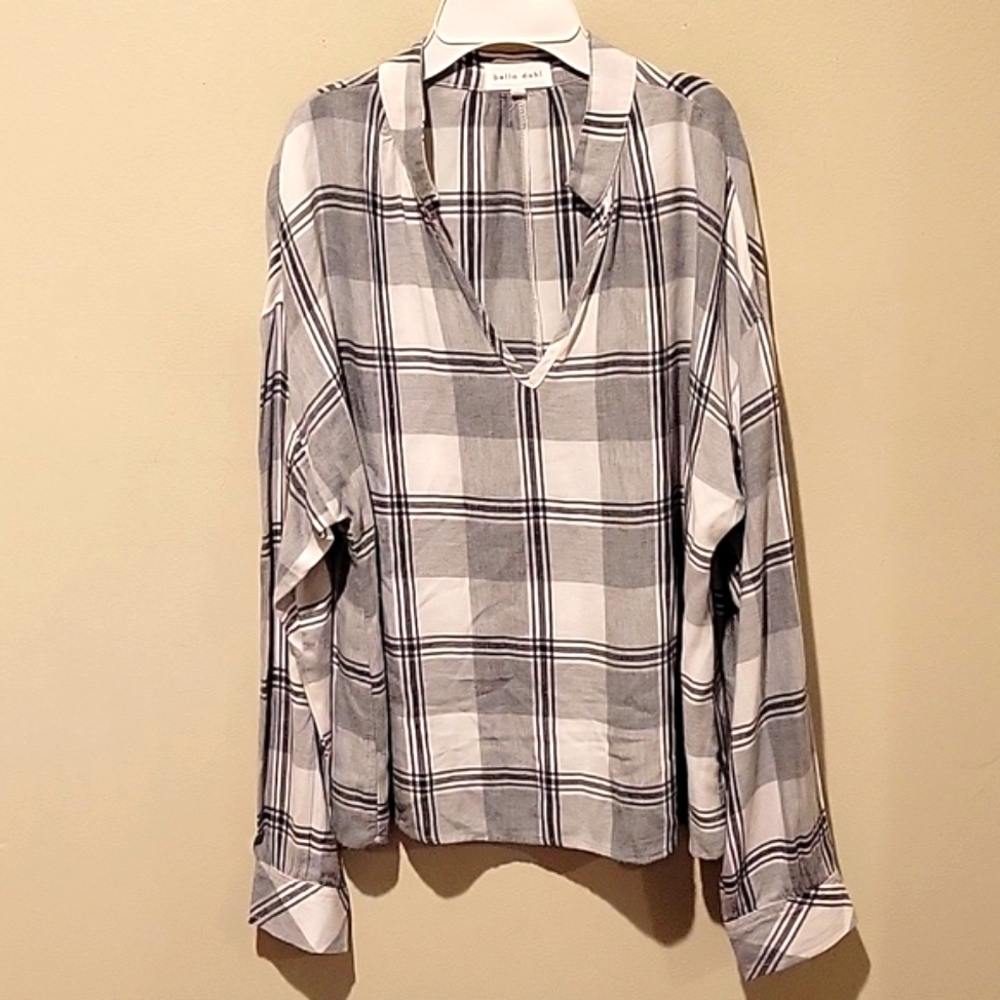 ❤️ ANTHROPOLOGIE BELLA DAHL PLAID V NECK SHIRT / TOP, SMALL